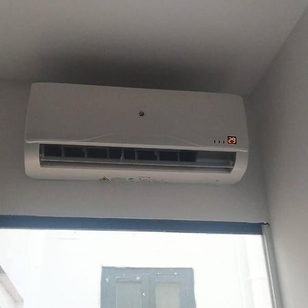 L Cparking Segun Disponibilidad Netflix Appartement Sevilla Buitenkant foto